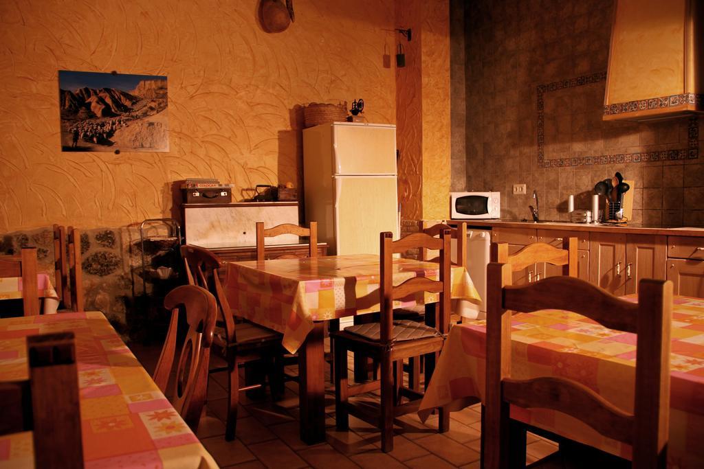 Casa Rural "La Bardena Blanca I " Аргедас Екстериор снимка
