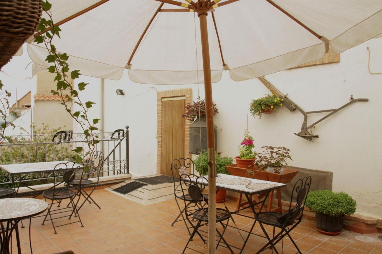 Casa Rural "La Bardena Blanca I " Аргедас Екстериор снимка