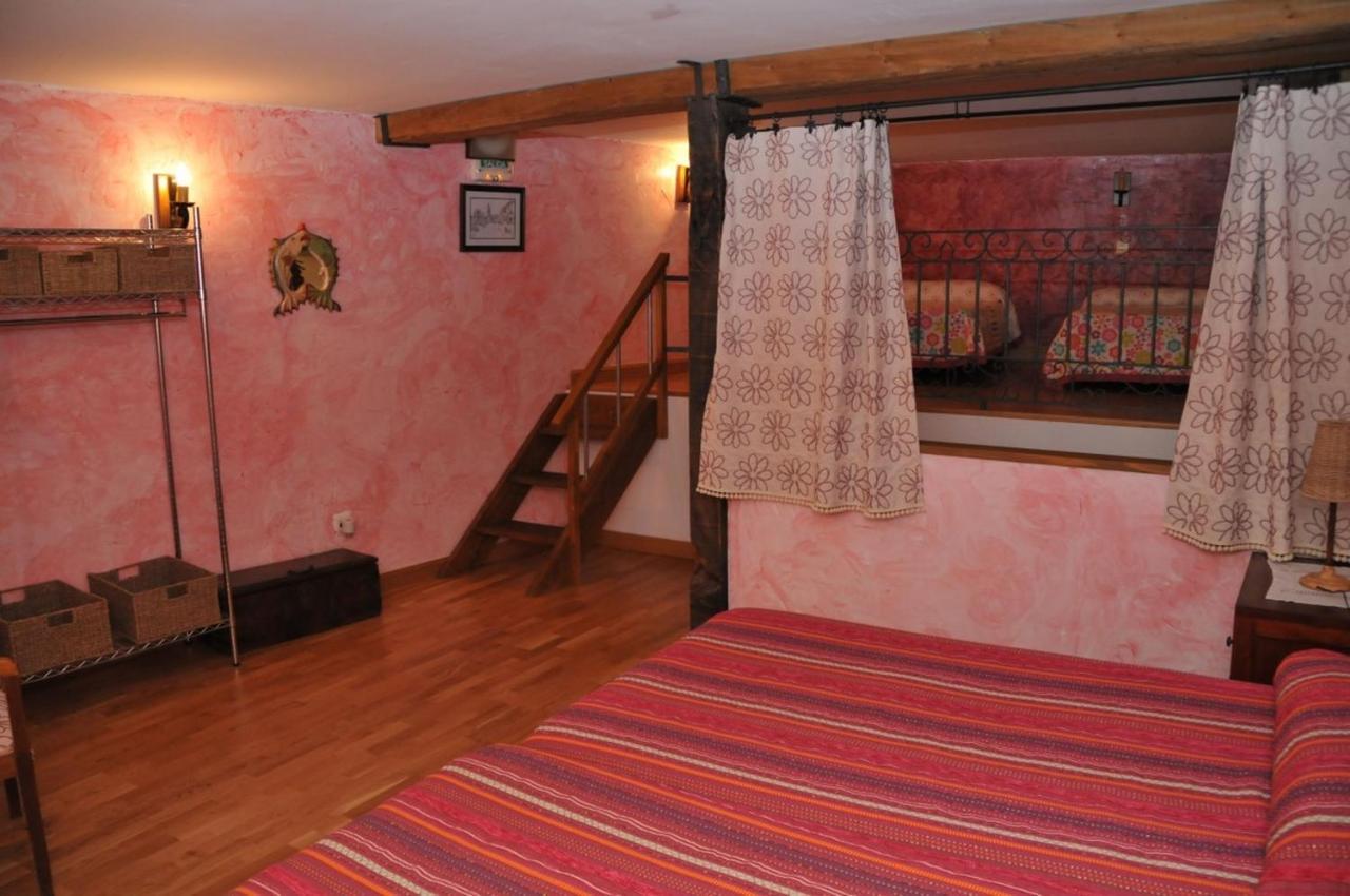 Casa Rural "La Bardena Blanca I " Аргедас Екстериор снимка