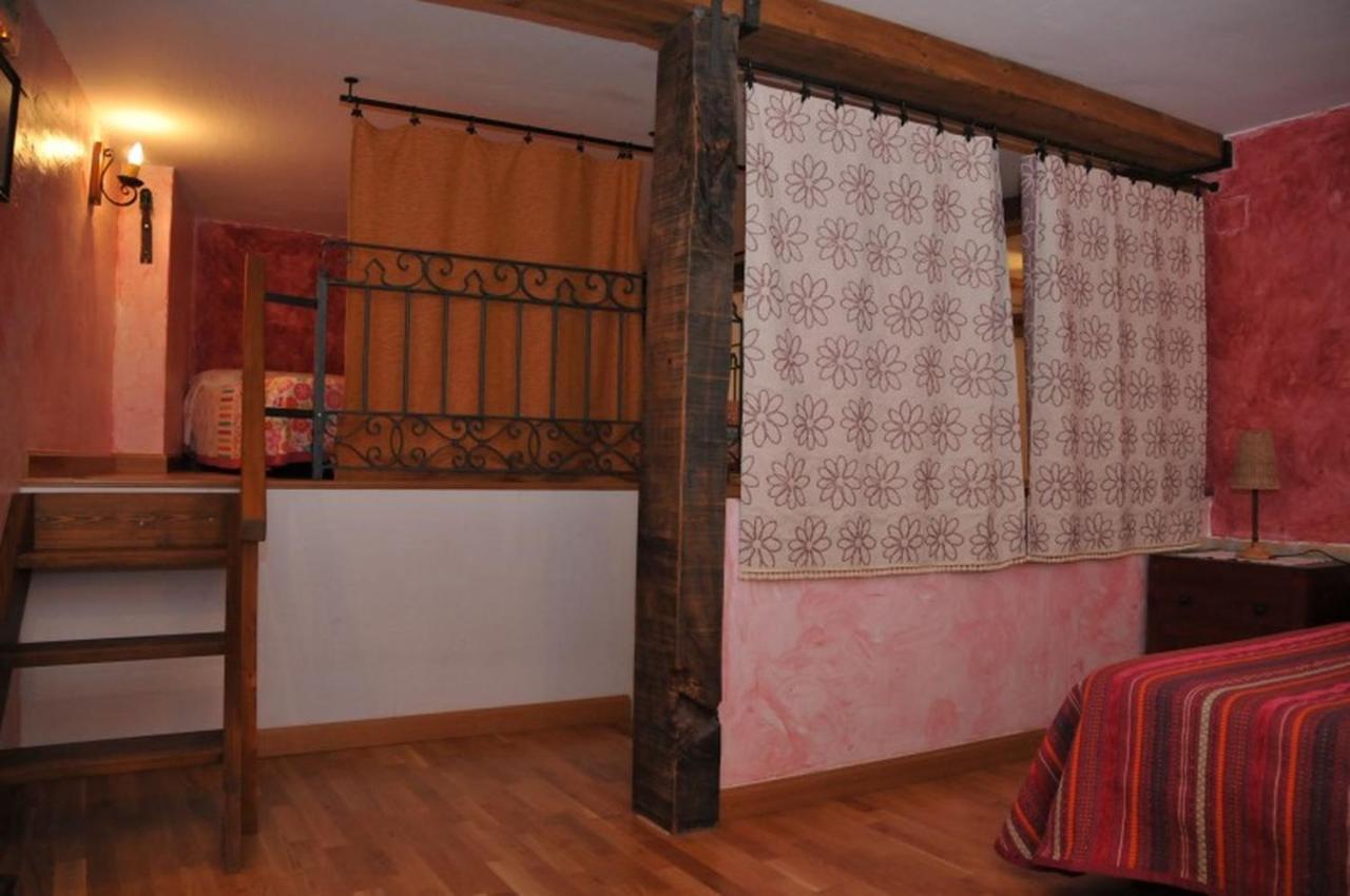 Casa Rural "La Bardena Blanca I " Аргедас Екстериор снимка
